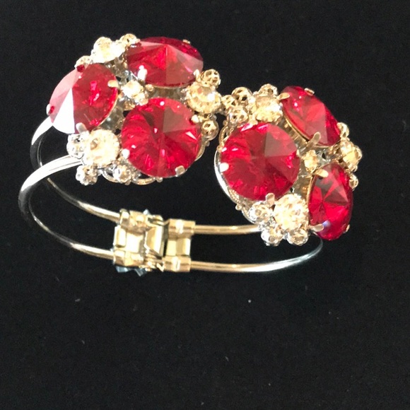 Italian Swarovski Crystal Cuff Bracelet Ruby - Picture 1 of 2